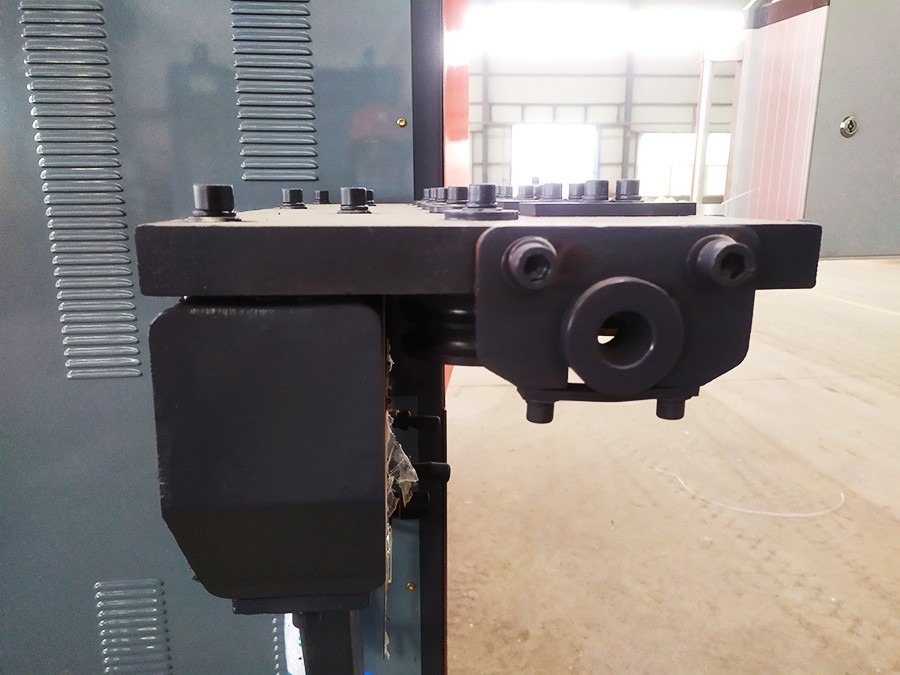 如何避免運作的故障 延遲數(shù)控彎箍機的易損件壽命呢?